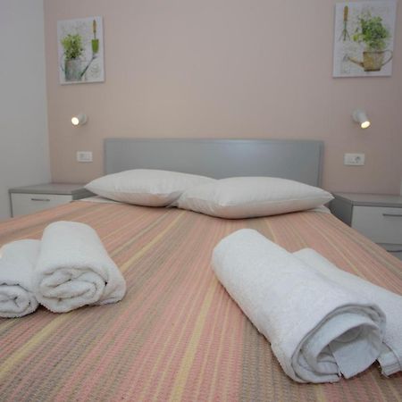Apartments Medvidovic Baška Voda Extérieur photo