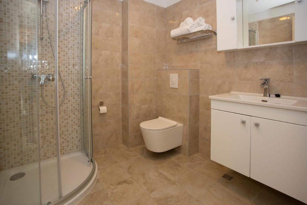 Apartments Medvidovic Baška Voda Extérieur photo