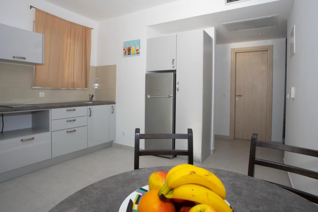Apartments Medvidovic Baška Voda Extérieur photo