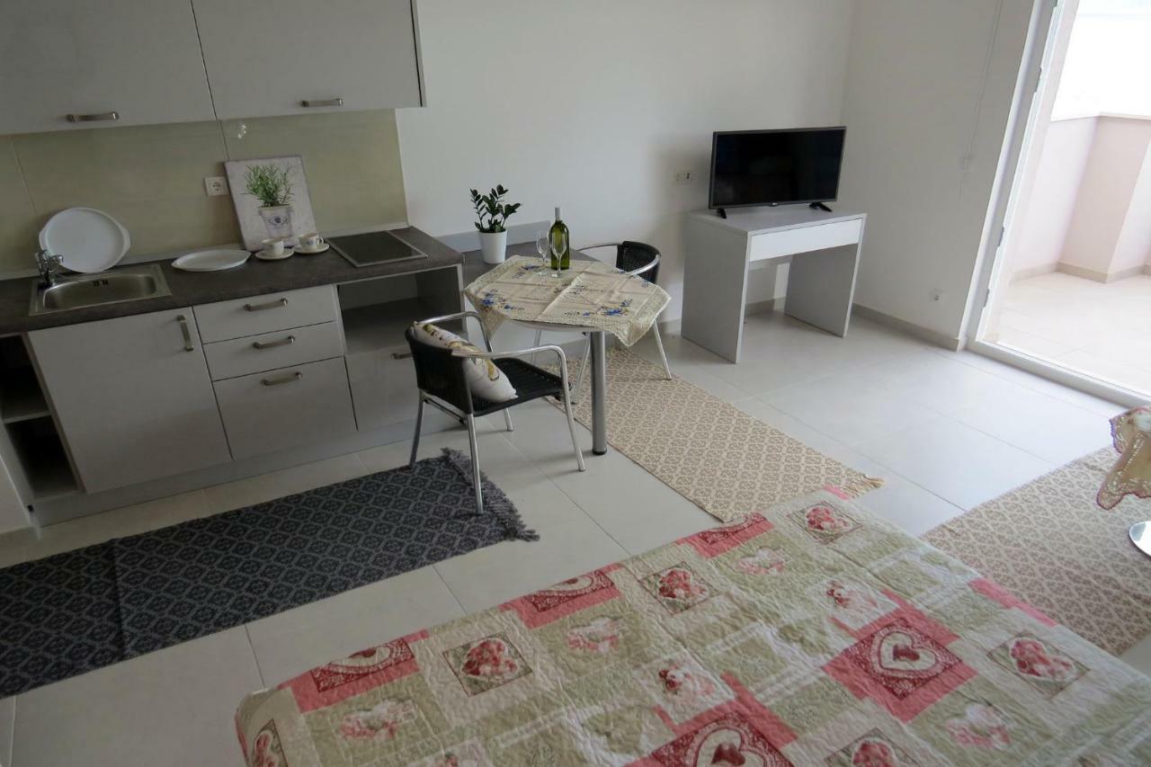 Apartments Medvidovic Baška Voda Extérieur photo